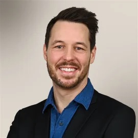 Portrait von Roman Rey